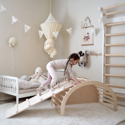 Montessori drsna rampa in plezalna klančina za Pikler lok - barva breze (TUOHI II)