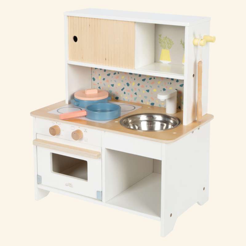 Terrazzo Mini - Kompaktna lesena kuhinja za male kuharje