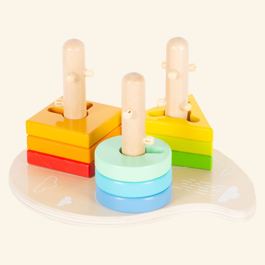 Montessori igra vstavljanja oblik in barv za razvoj motoričnih spretnosti